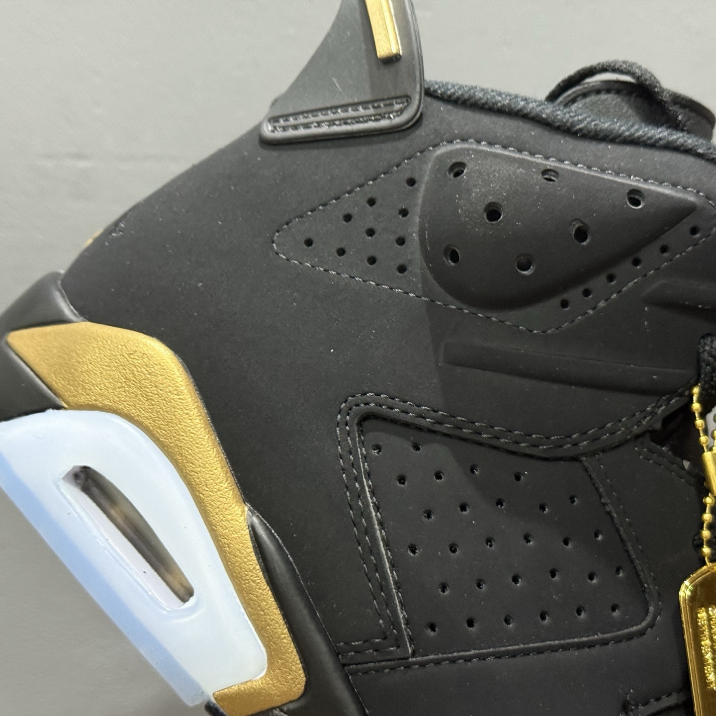 Air Jordan 6 Retro AJ6乔6黑金男子文化篮球鞋 D×2836-001 Air Jordan 6 Retro AJ6乔6黑金男子文化篮球鞋 D×2836-001