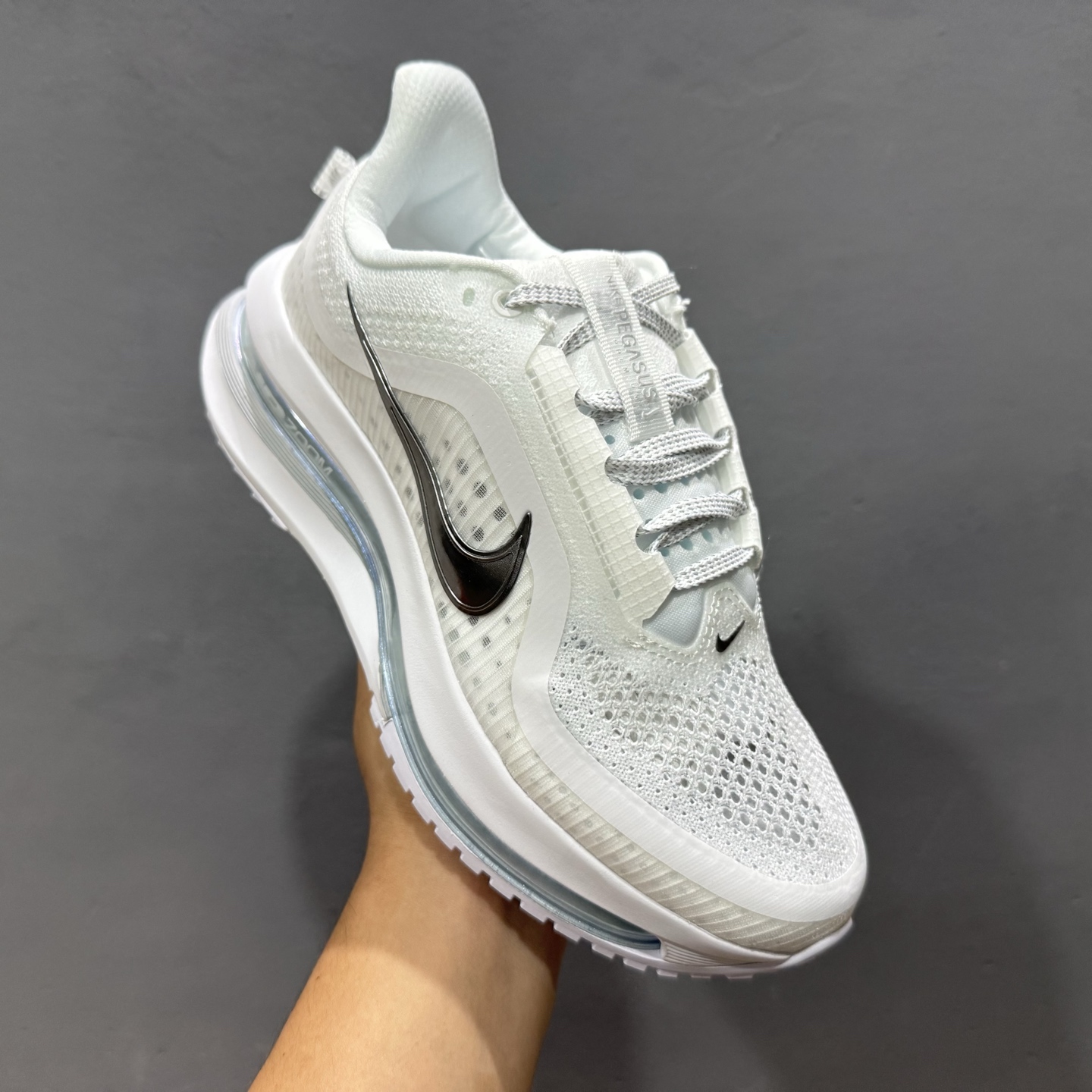 平台爆款 Nike Pegasus Premium 白薄荷色 HQ2592-102 平台爆款 Nike Pegasus Premium 白薄荷色 HQ2592-102