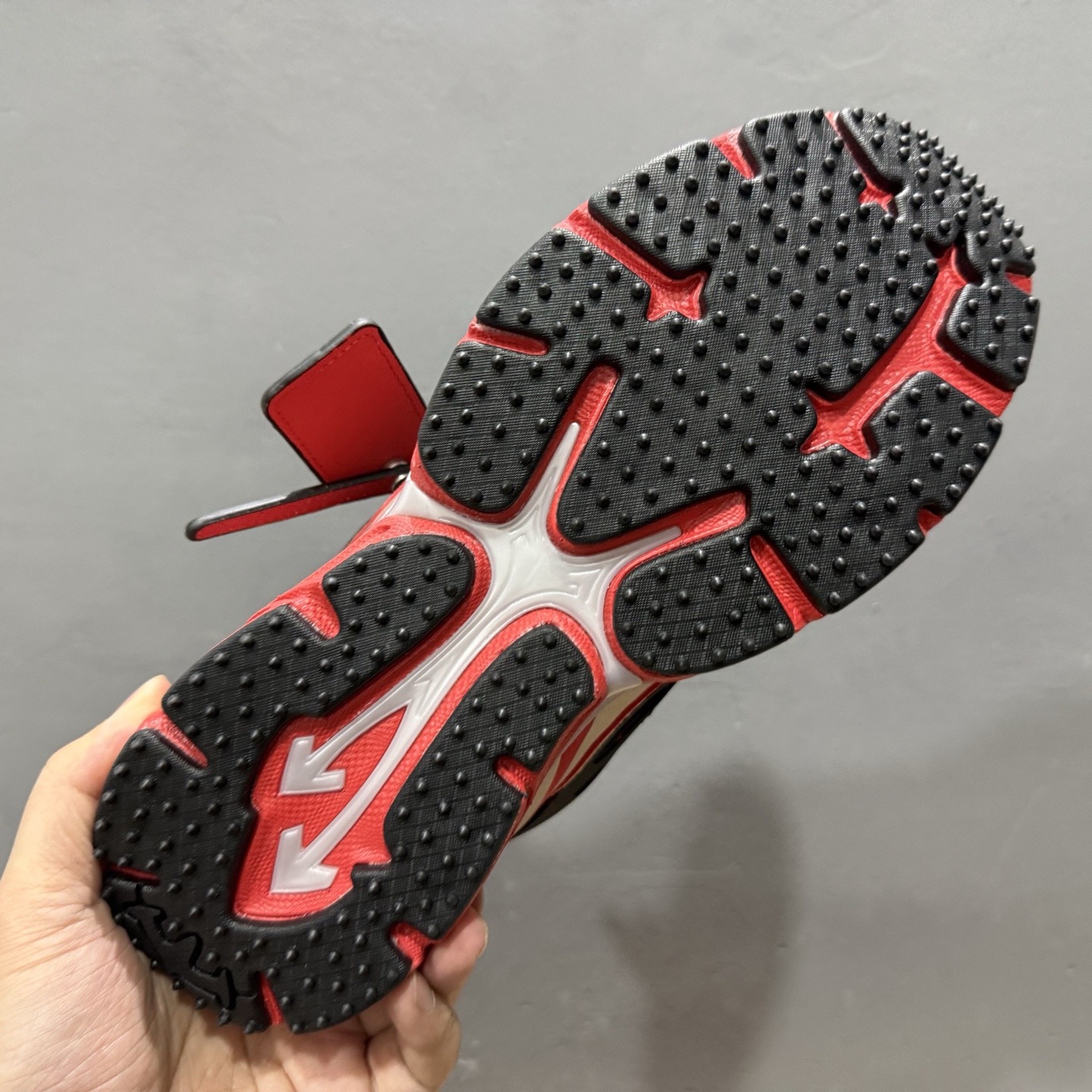 独家实拍Off-White 低帮复古休闲鞋 独家实拍Off-White 低帮复古休闲鞋