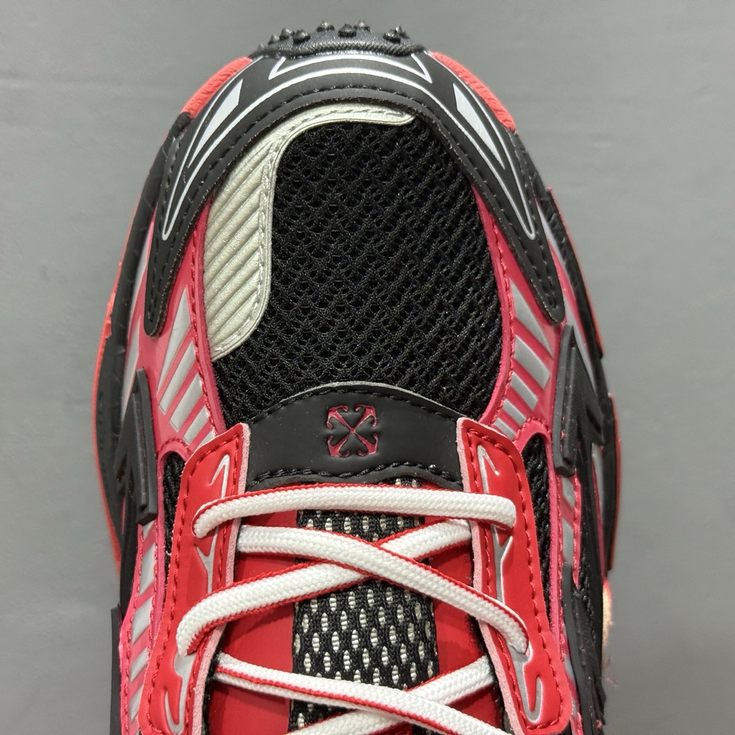 独家实拍Off-White 低帮复古休闲鞋 独家实拍Off-White 低帮复古休闲鞋