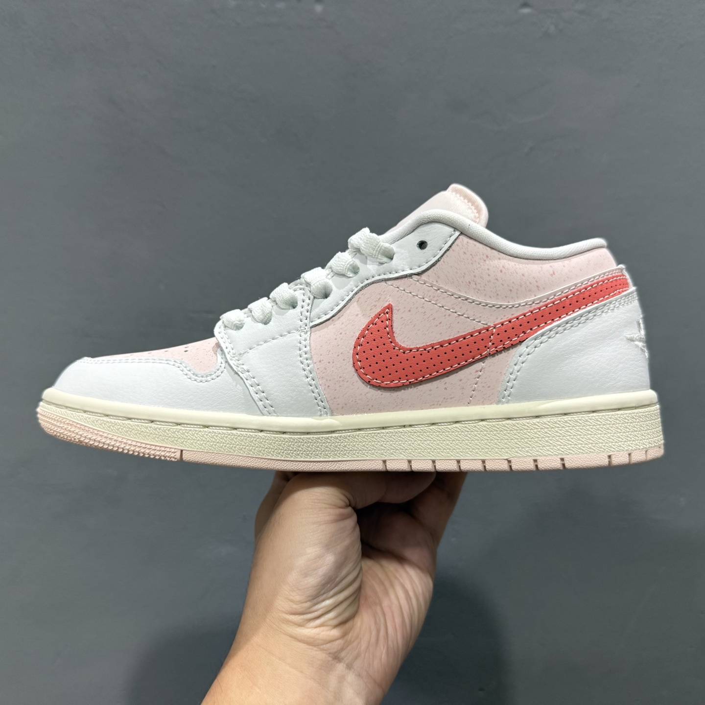 G版纯原 Air Jordan 1 Low AJ1 乔1白粉红 低帮文化休闲运动板鞋 IB8156-133