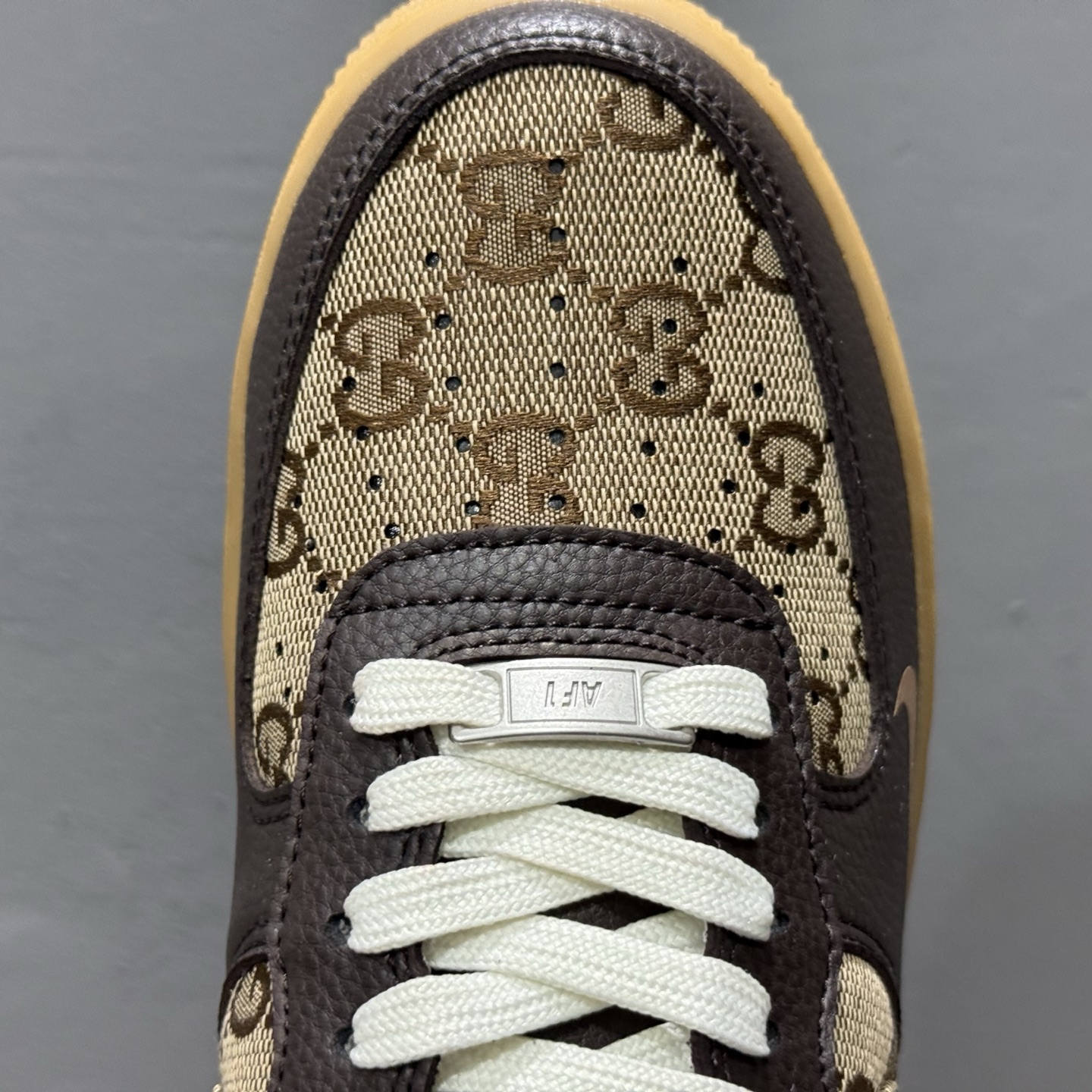 Nike Air Force 1'07 Low 古驰联名 咖啡棕生胶 空军一号低帮休闲板鞋 LW9279-004