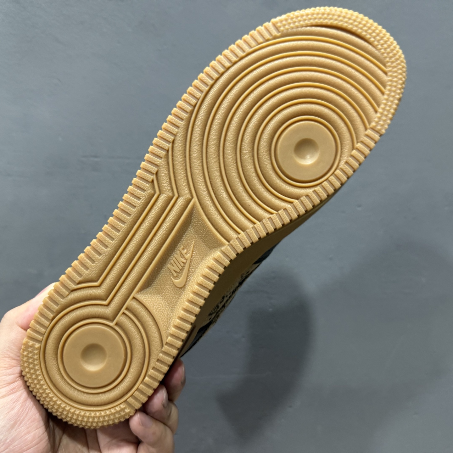 Nike Air Force 1'07 Low 古驰联名 咖啡棕生胶 空军一号低帮休闲板鞋 LW9279-004