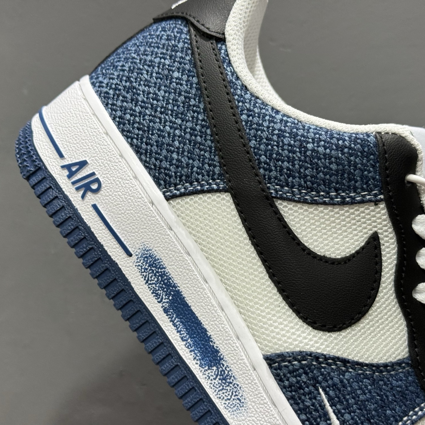 Nike Air Force 1'07 Low 牛仔布小勾 空军一号低帮休闲板鞋 ZH0316-089