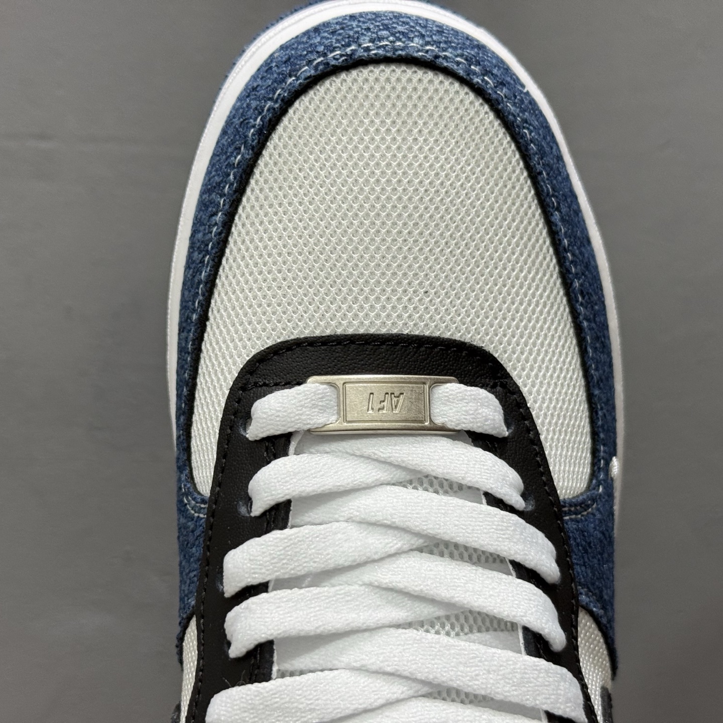 Nike Air Force 1'07 Low 牛仔布小勾 空军一号低帮休闲板鞋 ZH0316-089