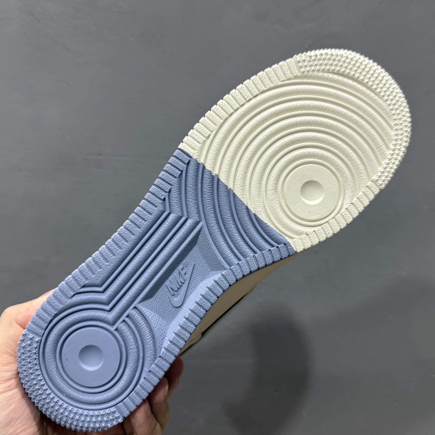 独家实拍C版 Nike Air Force 1 Low 07 x Stussy 白蓝小勾满天星 CS5288-019 独家实拍C版 Nike Air Force 1 Low 07 x Stussy 白蓝小勾满天星 CS5288-019