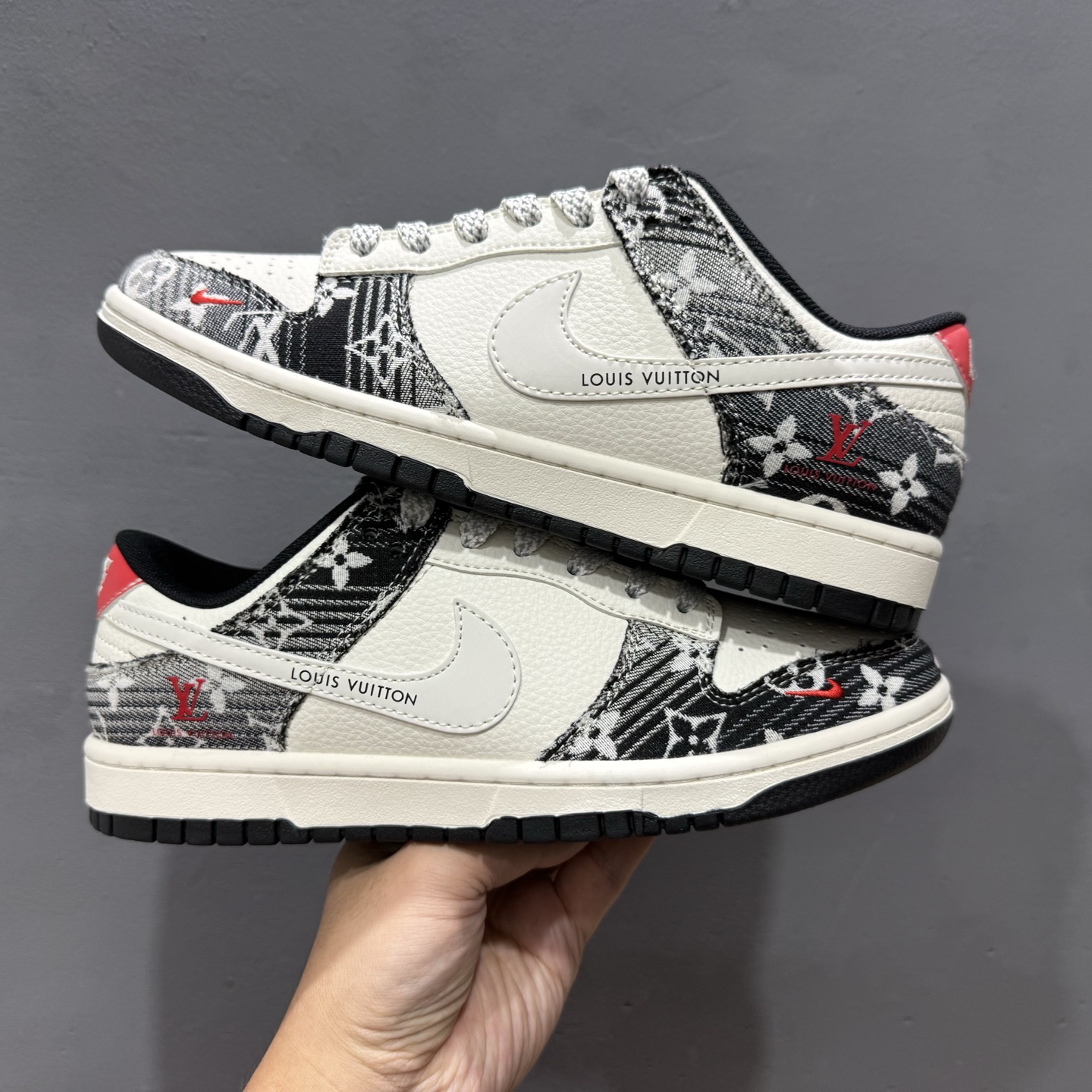 Louis Vuitton x Nike Dunk Low 黑牛仔白勾勾 FC1688-233 Louis Vuitton x Nike Dunk Low 黑牛仔白勾勾 FC1688-233