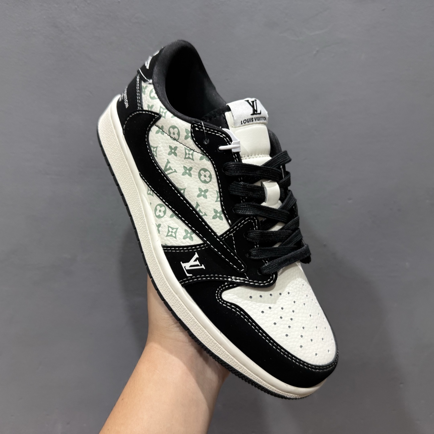 XC版Fragment x Travis Scott x LV Air Jordan 1 Low 三方联名倒钩  LX1988-200