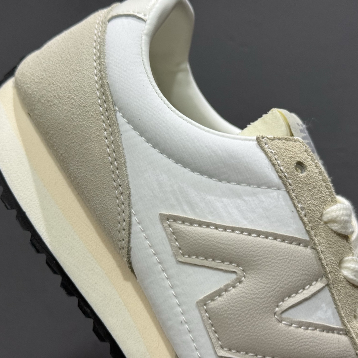 New Balance NB471系列织物牛剖层革生活休闲鞋 U471AJ