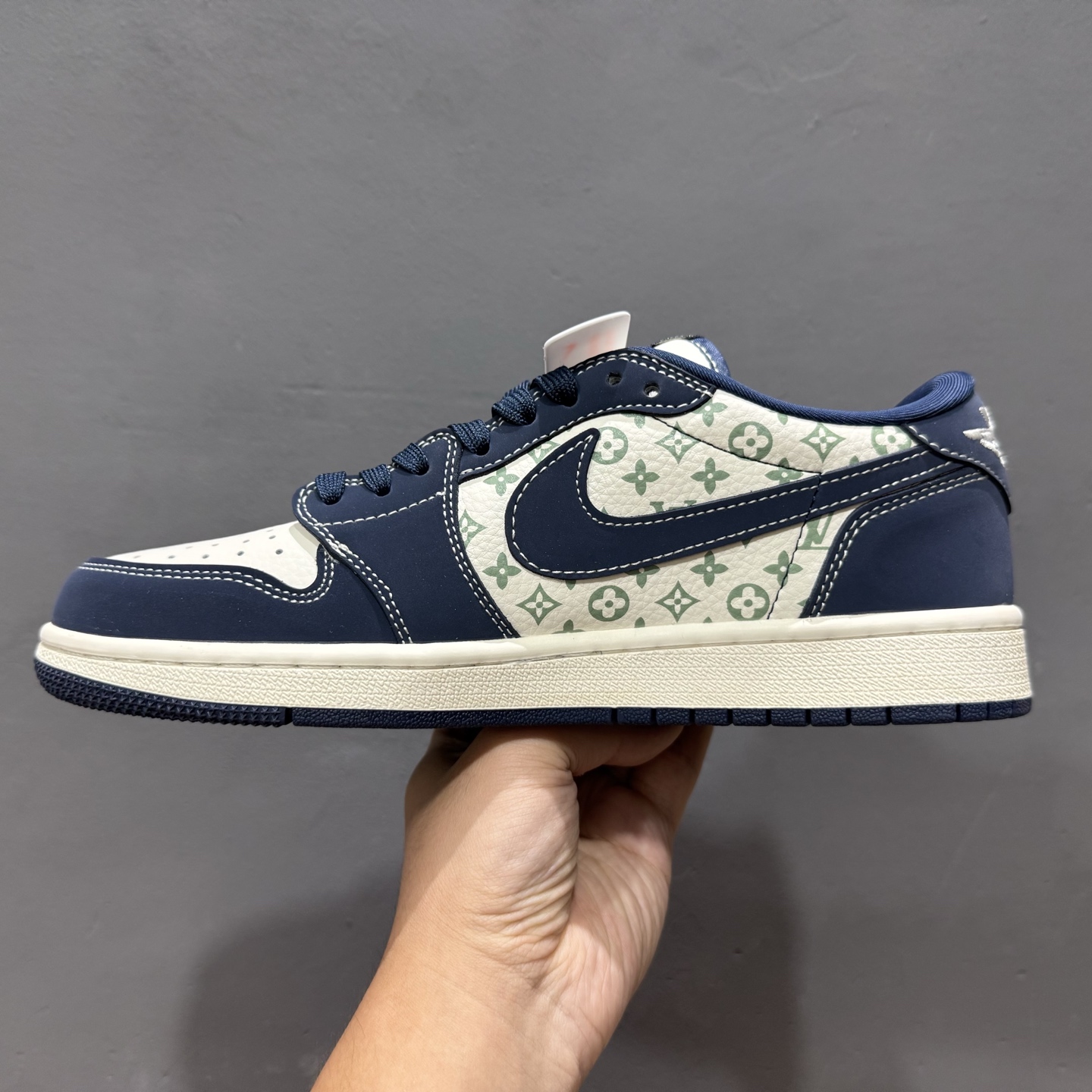 XC版Travis Scott x Fragment Design x Air Jordan 1 Low SP AJ1 乔1 LV联名深海蓝 低帮文化休闲板鞋 LX1988-103