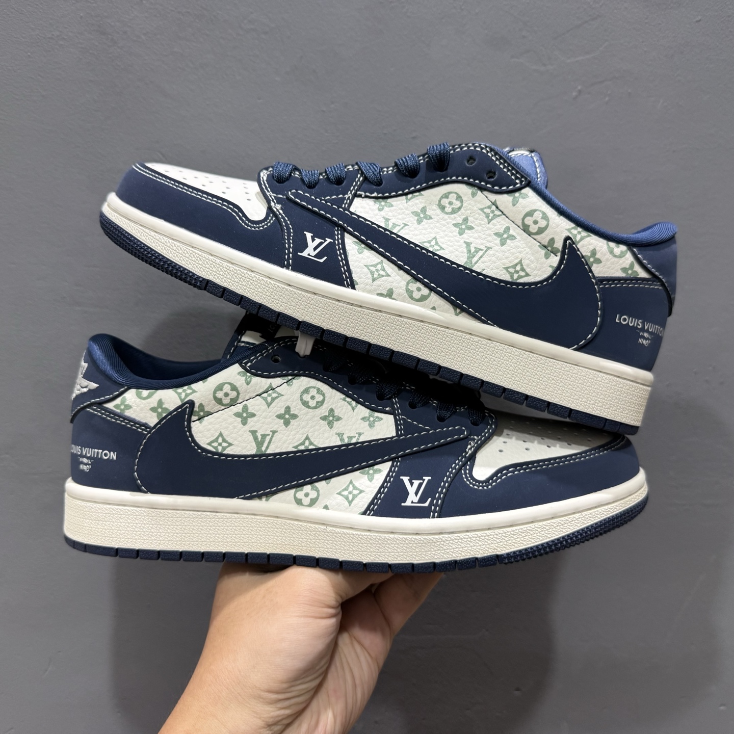 XC版Travis Scott x Fragment Design x Air Jordan 1 Low SP AJ1 乔1 LV联名深海蓝 低帮文化休闲板鞋 LX1988-103
