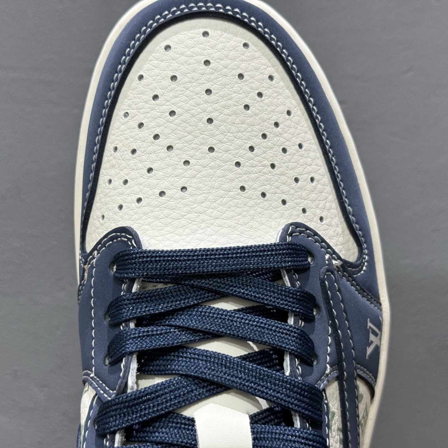 XC版Travis Scott x Fragment Design x Air Jordan 1 Low SP AJ1 乔1 LV联名深海蓝 低帮文化休闲板鞋 LX1988-103