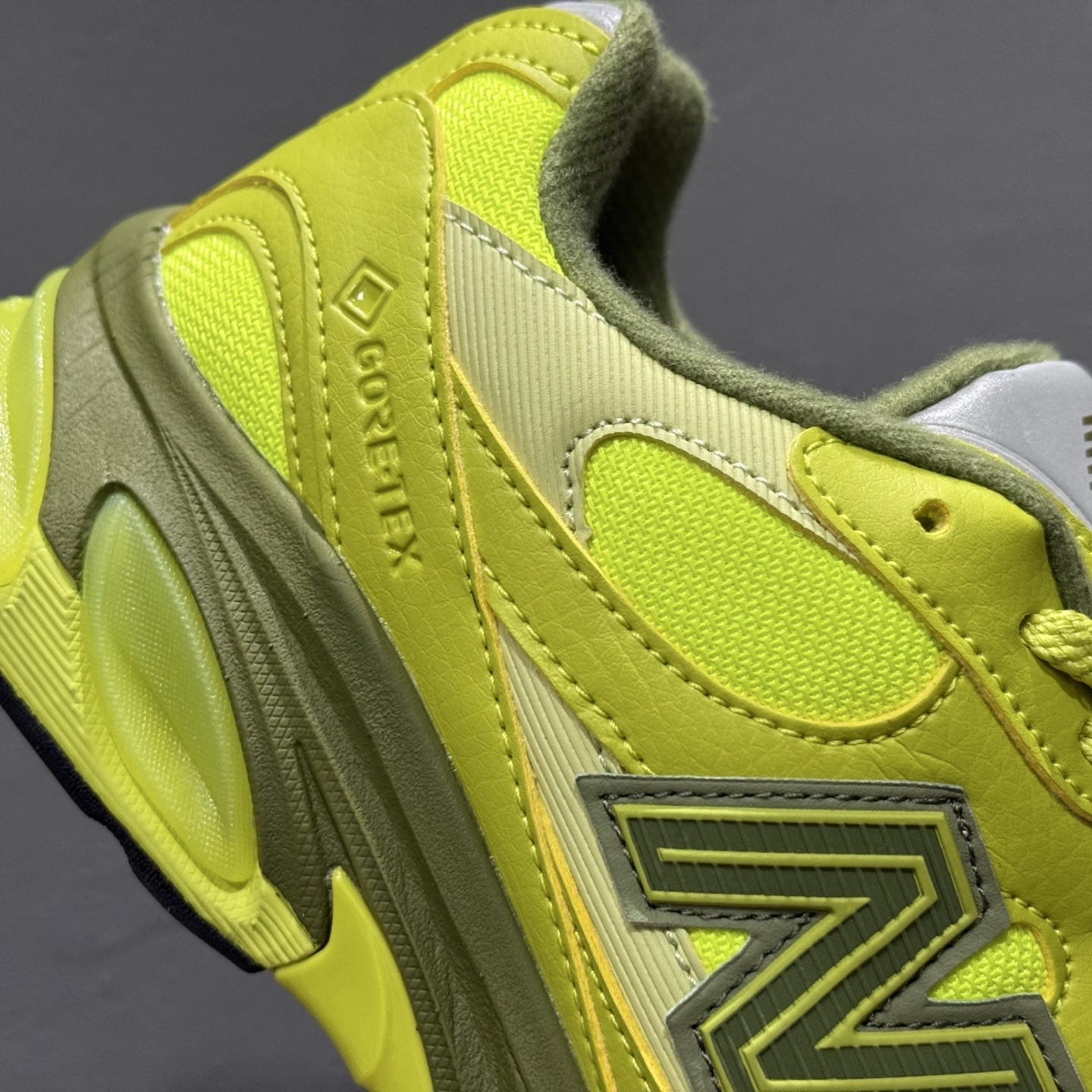 原装级别NB新百伦New Balance M2010系列低帮复古老爹风休闲运动慢跑鞋 M2010LM