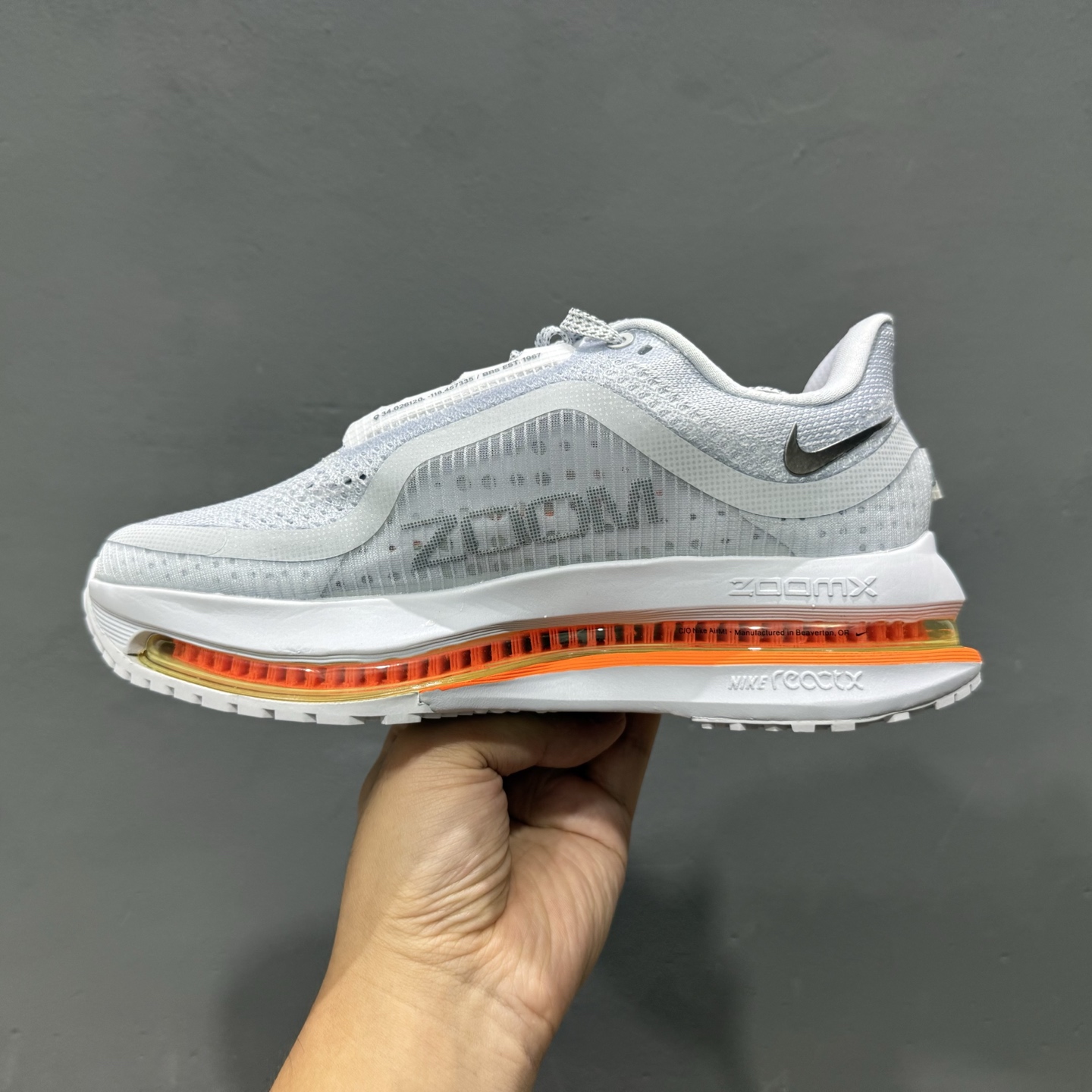 Nike Air Zoom Pegasus Premium 耐克网面全掌气垫缓震跑鞋 HQ2592-002