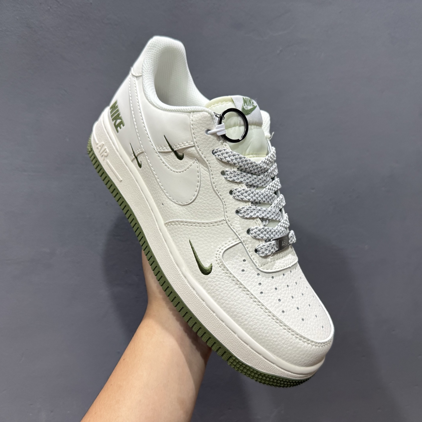 独家实拍Nike Air Force 1‘07 Low 耐克联名 绿小三勾 空军一号低帮休闲板鞋 XX3168-182