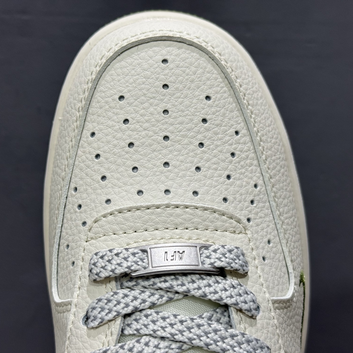 独家实拍Nike Air Force 1‘07 Low 耐克联名 绿小三勾 空军一号低帮休闲板鞋 XX3168-182