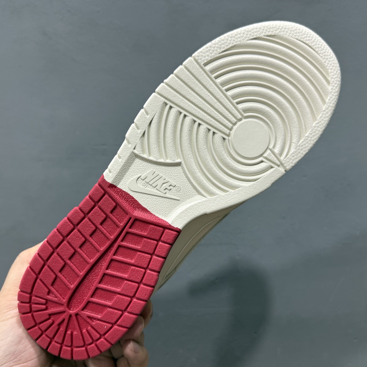 独家实拍Nike SB Dunk Low 联名 白红双勾 周年高端定制 低帮休闲板鞋 LW1818-119