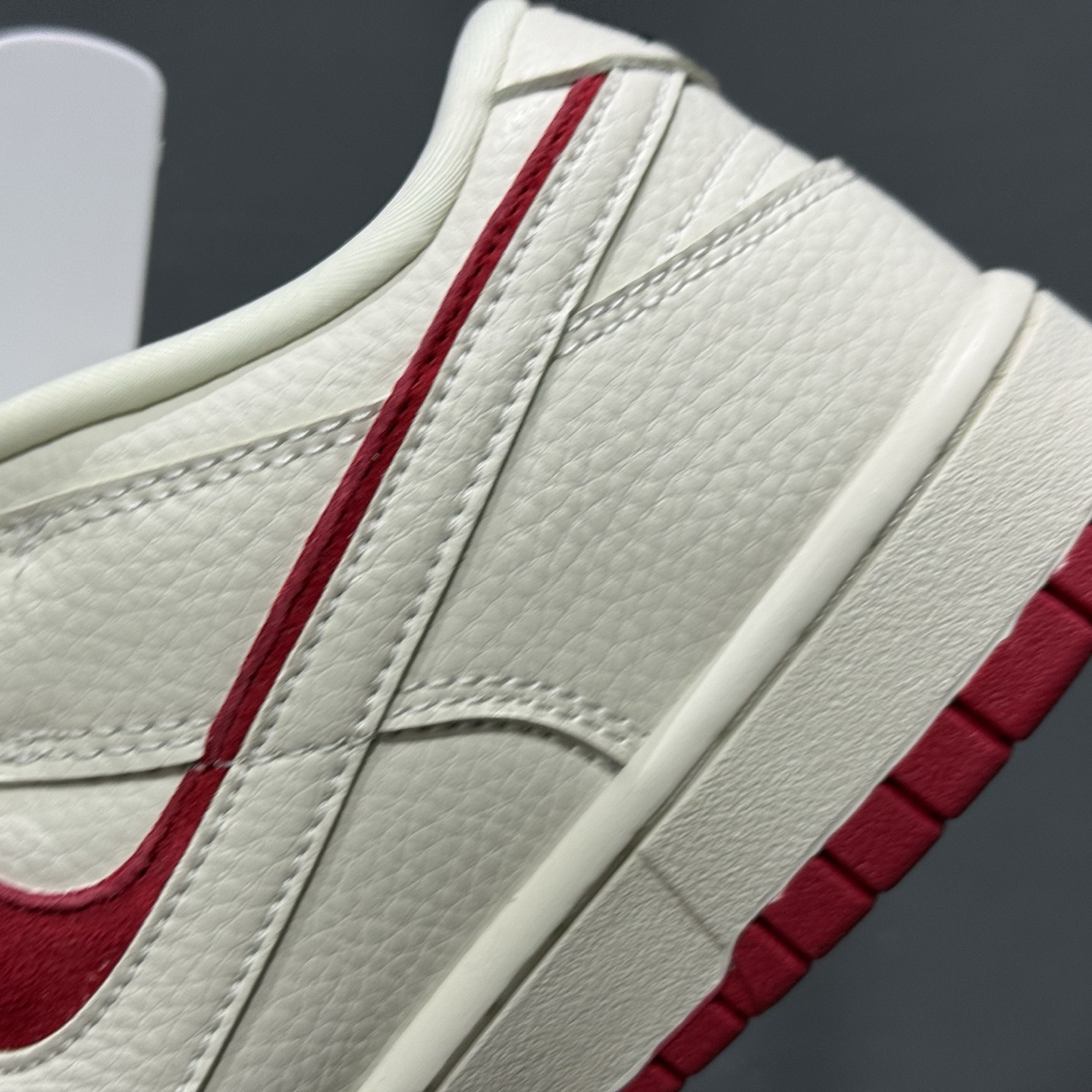 独家实拍Nike SB Dunk Low 联名 白红双勾 周年高端定制 低帮休闲板鞋 LW1818-119