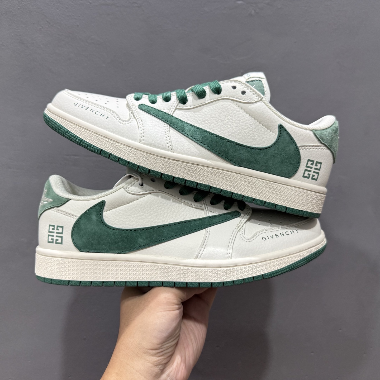 XC版Travis Scott x Fragment Design x Jordan Air Jordan 1 Low SP AJ1 乔1LV联名暮云灰 低帮文化休闲板鞋 LX1988-107