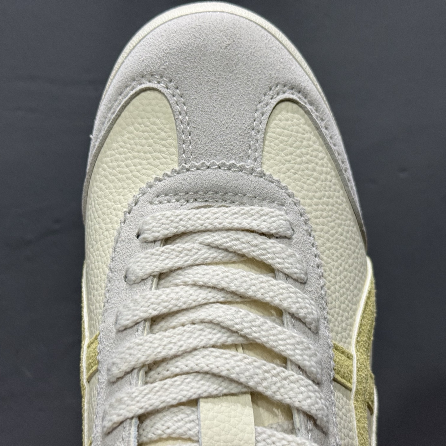 新款出货 原装 亚瑟士 OnitsukaTiger/鬼塚虎 Mexico 66 帆布低邦休闲跑步鞋 1183B391-High Quatity Cheap Brand wholesale wholesaler seller Clothes Bags handbags Sneakers Top Fashion Clothing Shoes from China Factory Chinese suppliers best Quality Beautiful Price 新款出货 原装 亚瑟士 OnitsukaTiger/鬼塚虎 Mexico 66 帆布低邦休闲跑步鞋 1183B391