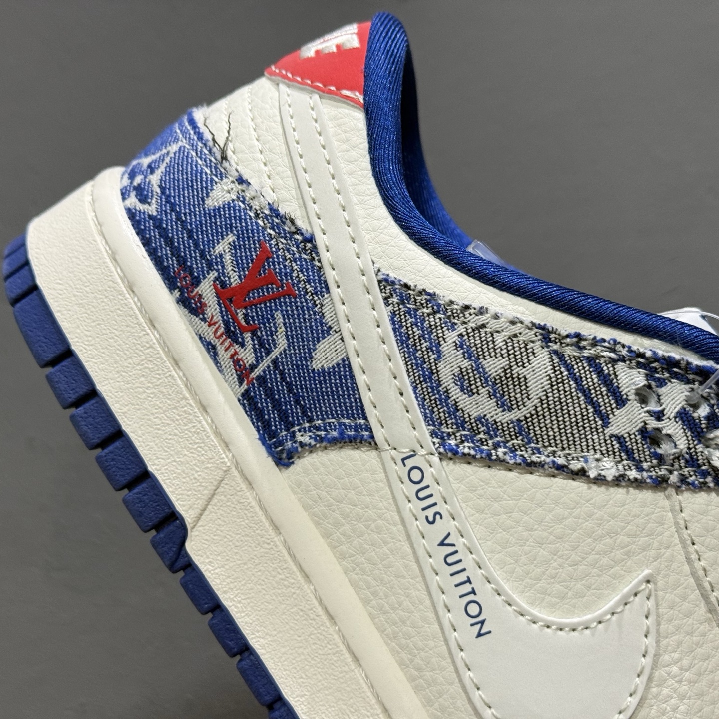 XC版Nike SB Dunk Low 联名 LV牛仔印花 周年高端定制 低帮休闲板鞋 FC1688-234