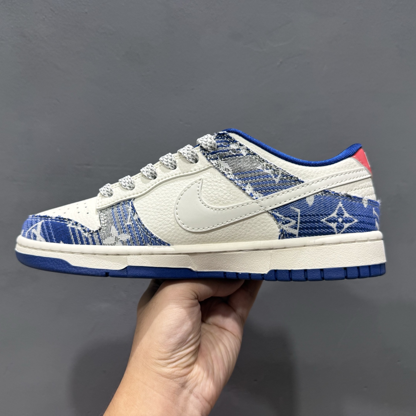 XC版Nike SB Dunk Low 联名 LV牛仔印花 周年高端定制 低帮休闲板鞋 FC1688-234