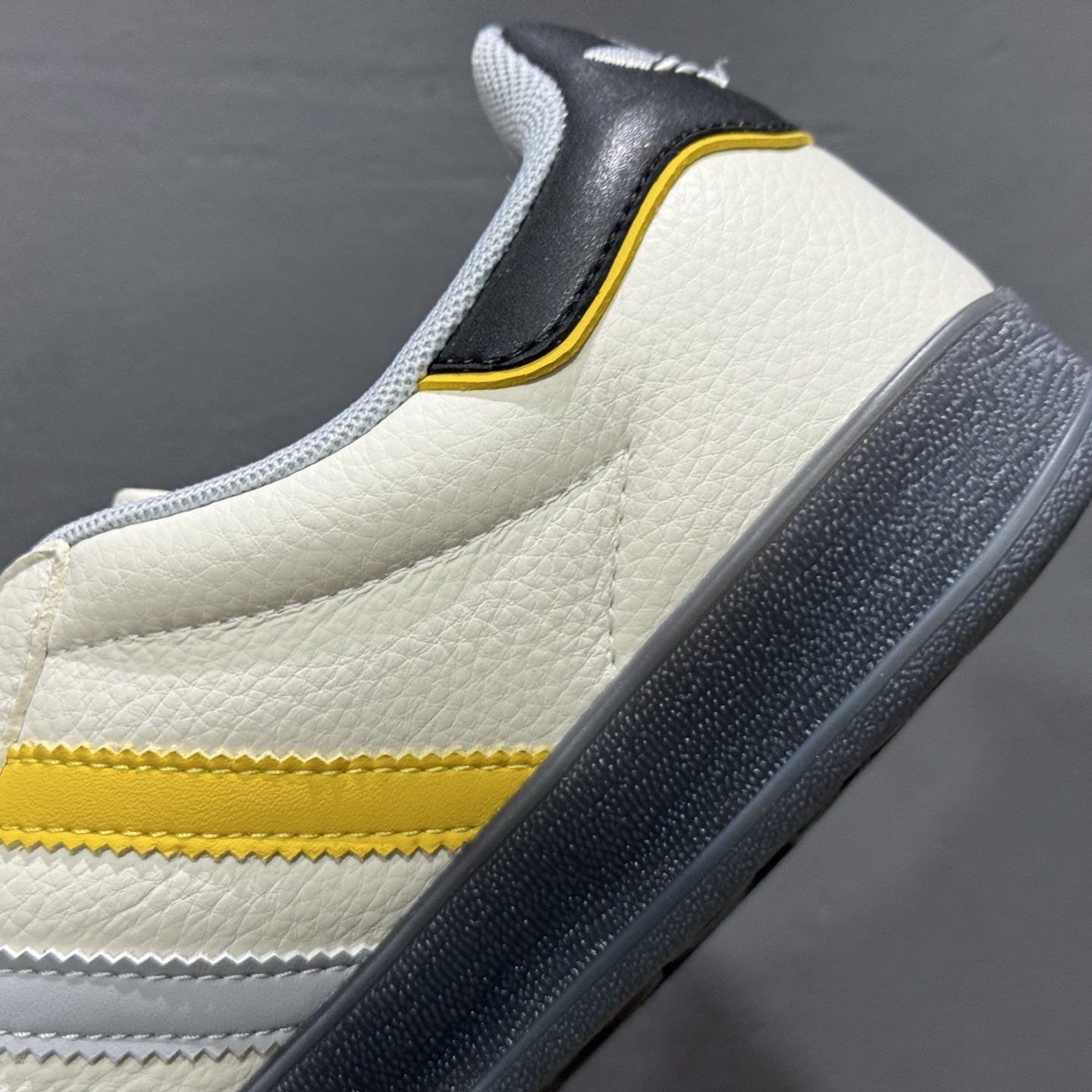 260 AD Originals Gazelle INdoor x 小米联名 三叶草休闲防滑耐磨低帮板鞋 DM1234-013