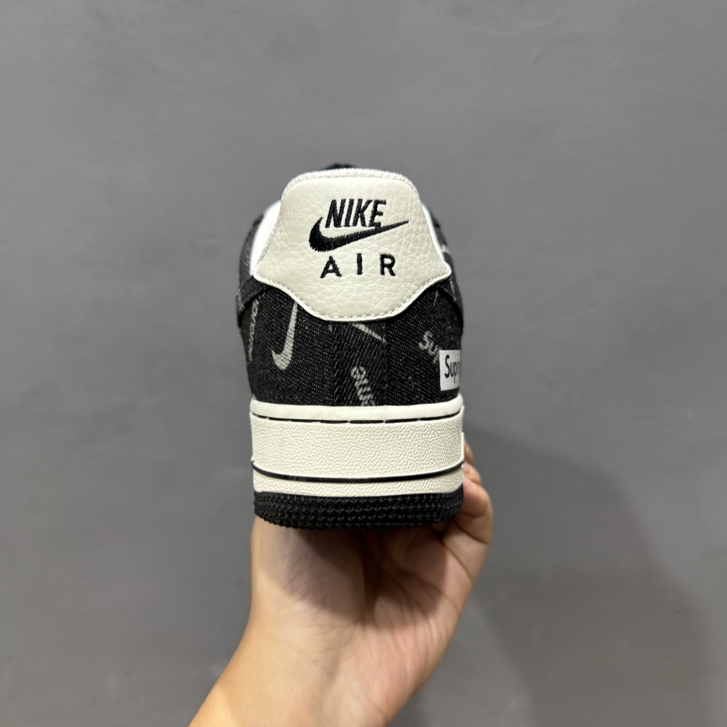 Nike Air Force 1'07 Low Sup联名 黑牛仔小白勾 空军一号低帮休闲板鞋 LW9279-010