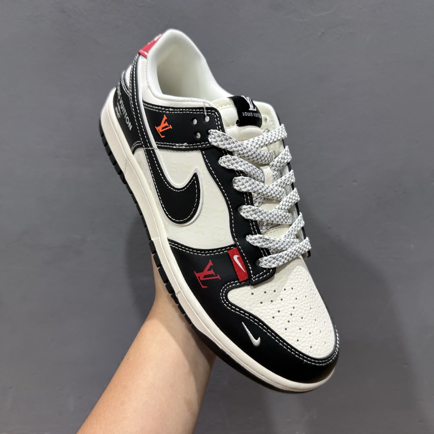 Louis Vuitton x Nike Dunk Low 双勾红尾 YX5066-358