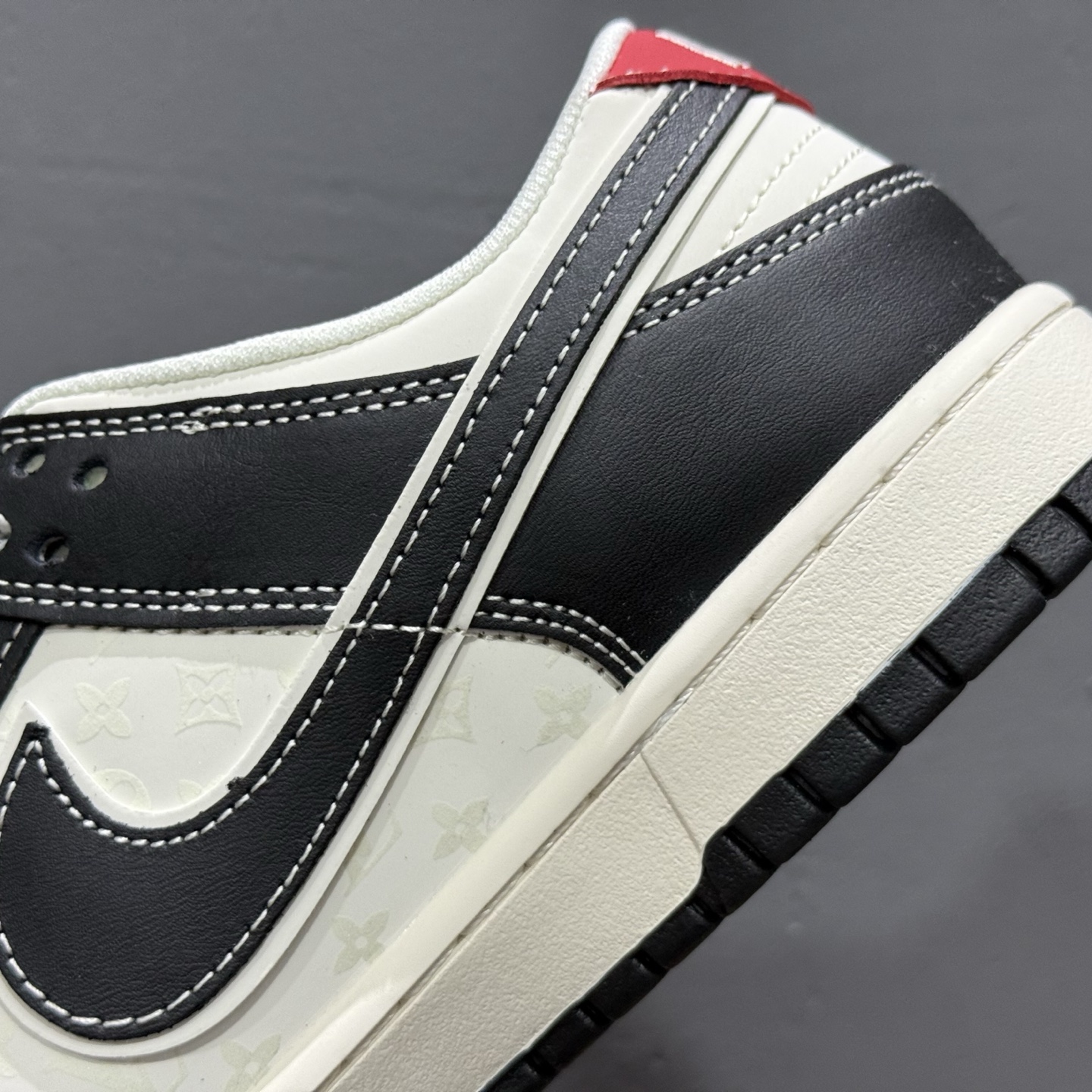 Louis Vuitton x Nike Dunk Low 双勾红尾 YX5066-358