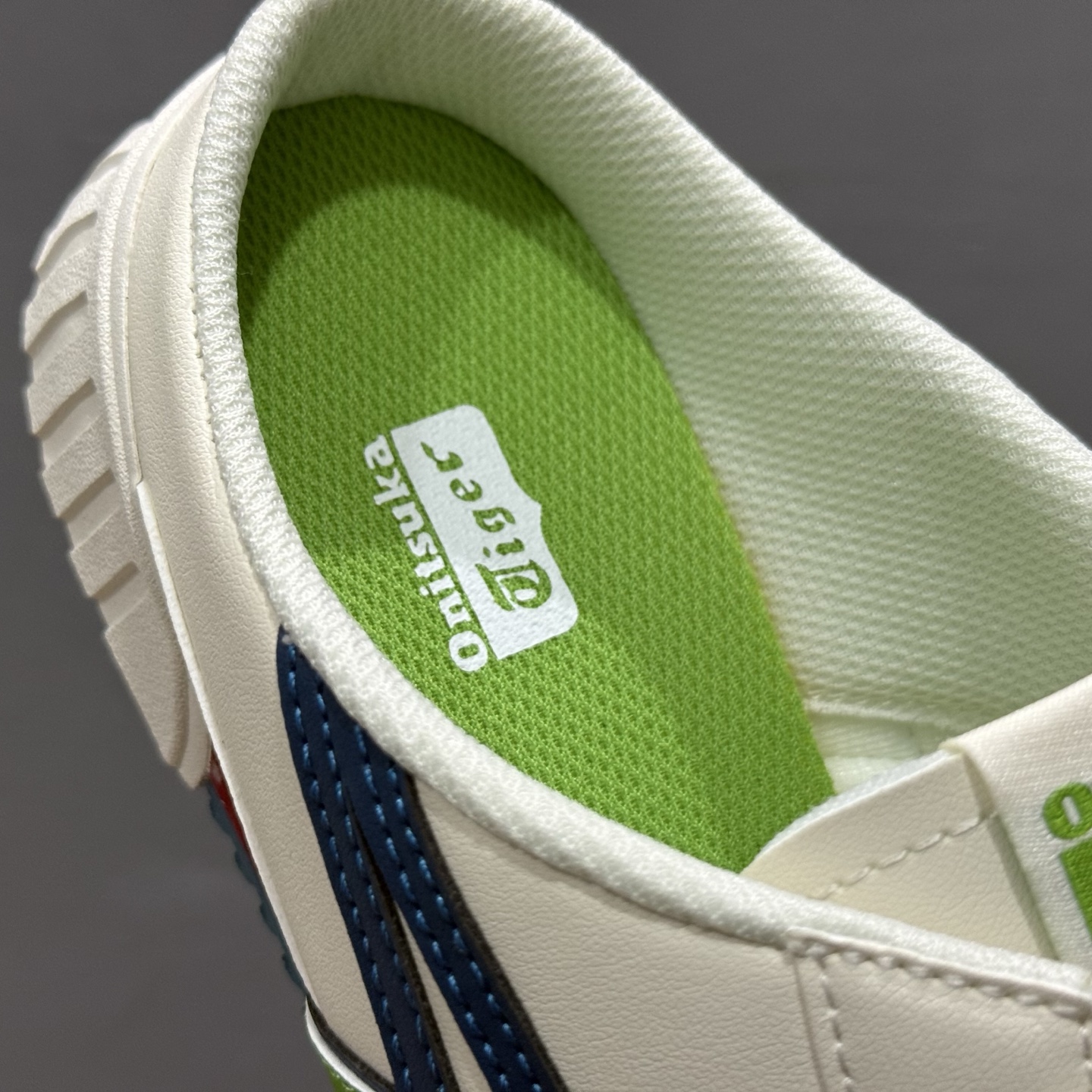 OnitsukaTiger/鬼塚虎 Mexico 66 低邦休闲半拖 1183C012-105