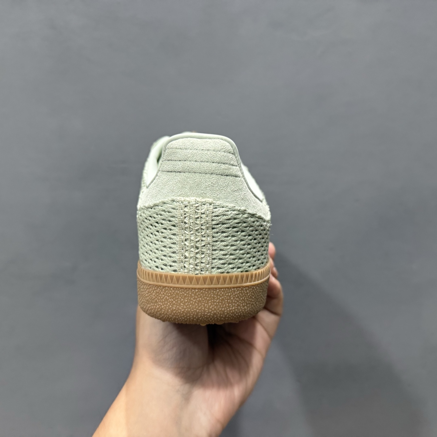 adidas originals SAMBA 绿黄色 KK3529-High Quatity Cheap Brand wholesale wholesaler seller Clothes Bags handbags Sneakers Top Fashion Clothing Shoes from China Factory Chinese suppliers best Quality Beautiful Price adidas originals SAMBA 绿黄色 KK3529