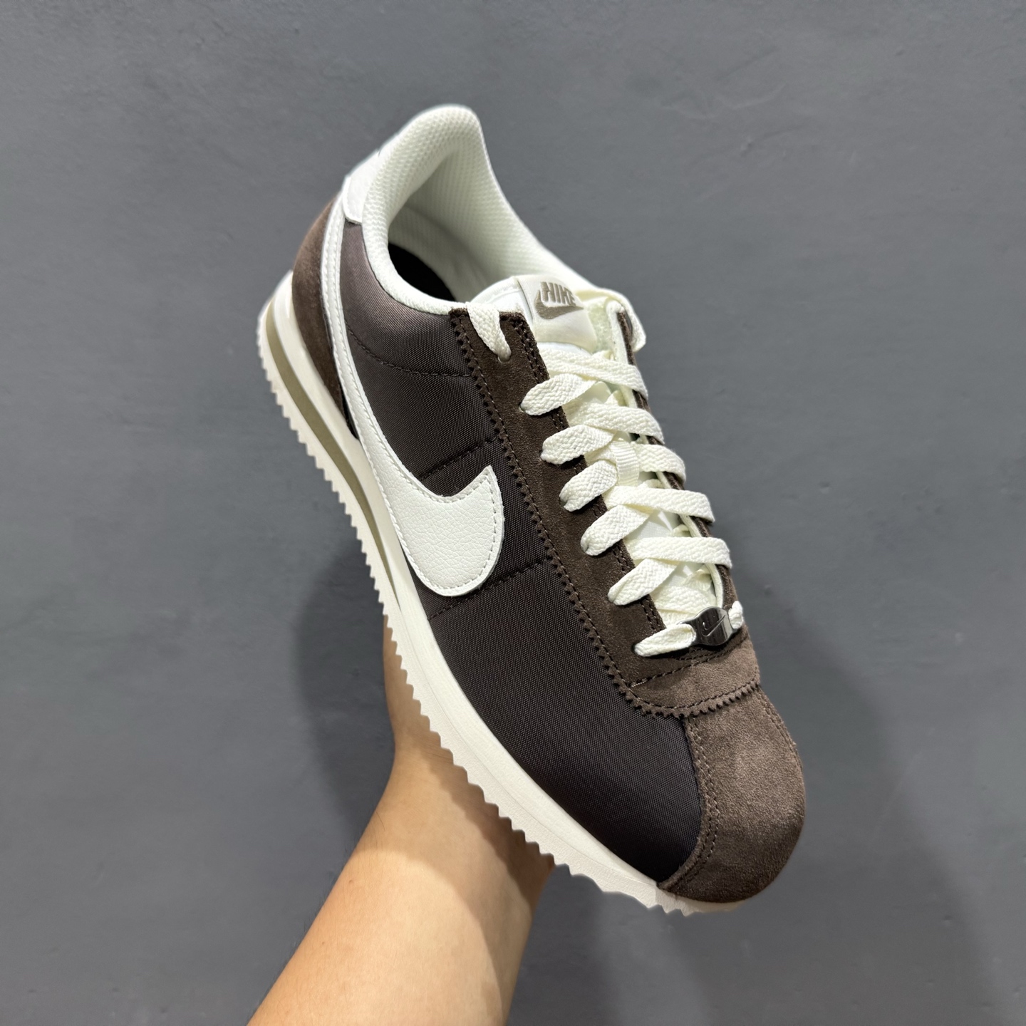 Nk Classic Cortez Leather 阿甘复 古初代皮革慢跑鞋 DZ2795-200
