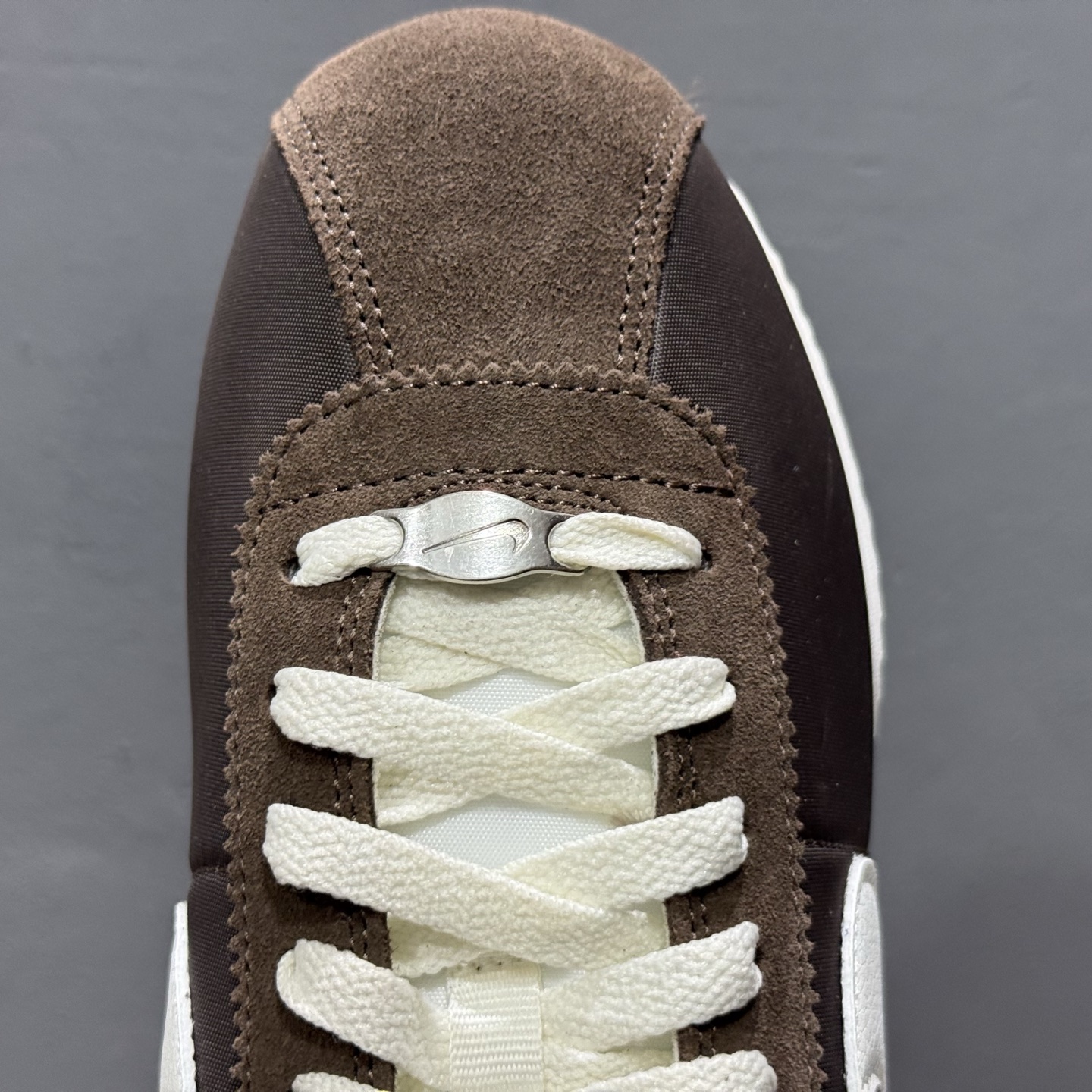 Nk Classic Cortez Leather 阿甘复 古初代皮革慢跑鞋 DZ2795-200