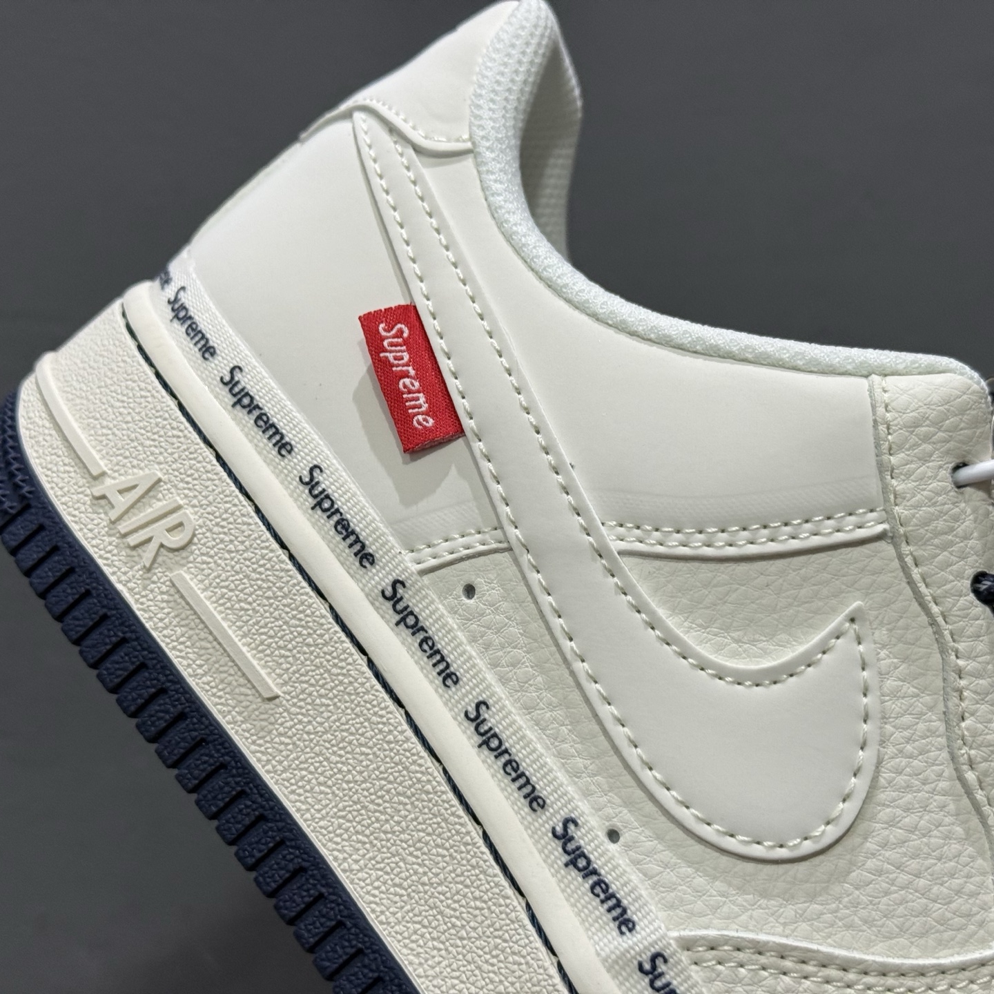 NIke Air Force 1'07 Low Supreme联名 米蓝弹幕 空军一号低帮休闲板鞋 XX3168-203