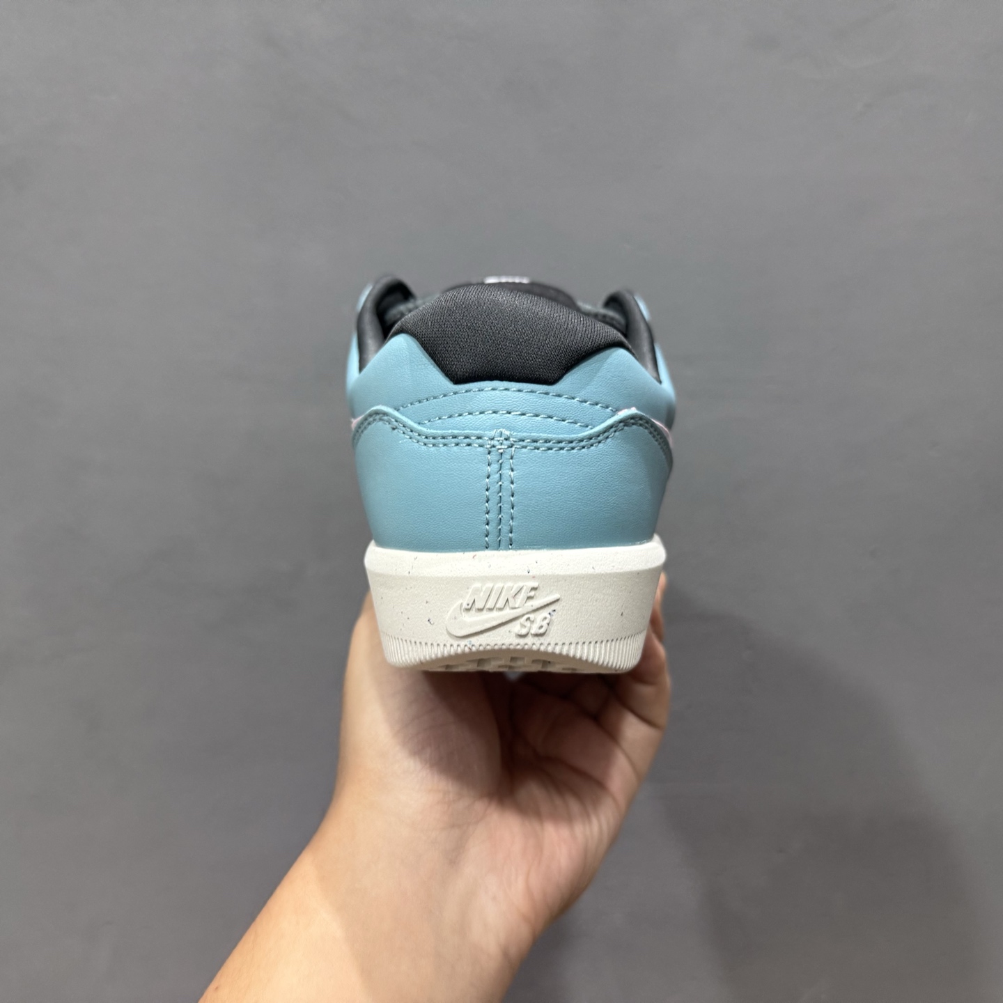 NK SB Force 58 低帮休闲板鞋 DV5476-400-High Quatity Cheap Brand wholesale wholesaler seller Clothes Bags handbags Sneakers Top Fashion Clothing Shoes from China Factory Chinese suppliers best Quality Beautiful Price NK SB Force 58 低帮休闲板鞋 DV5476-400