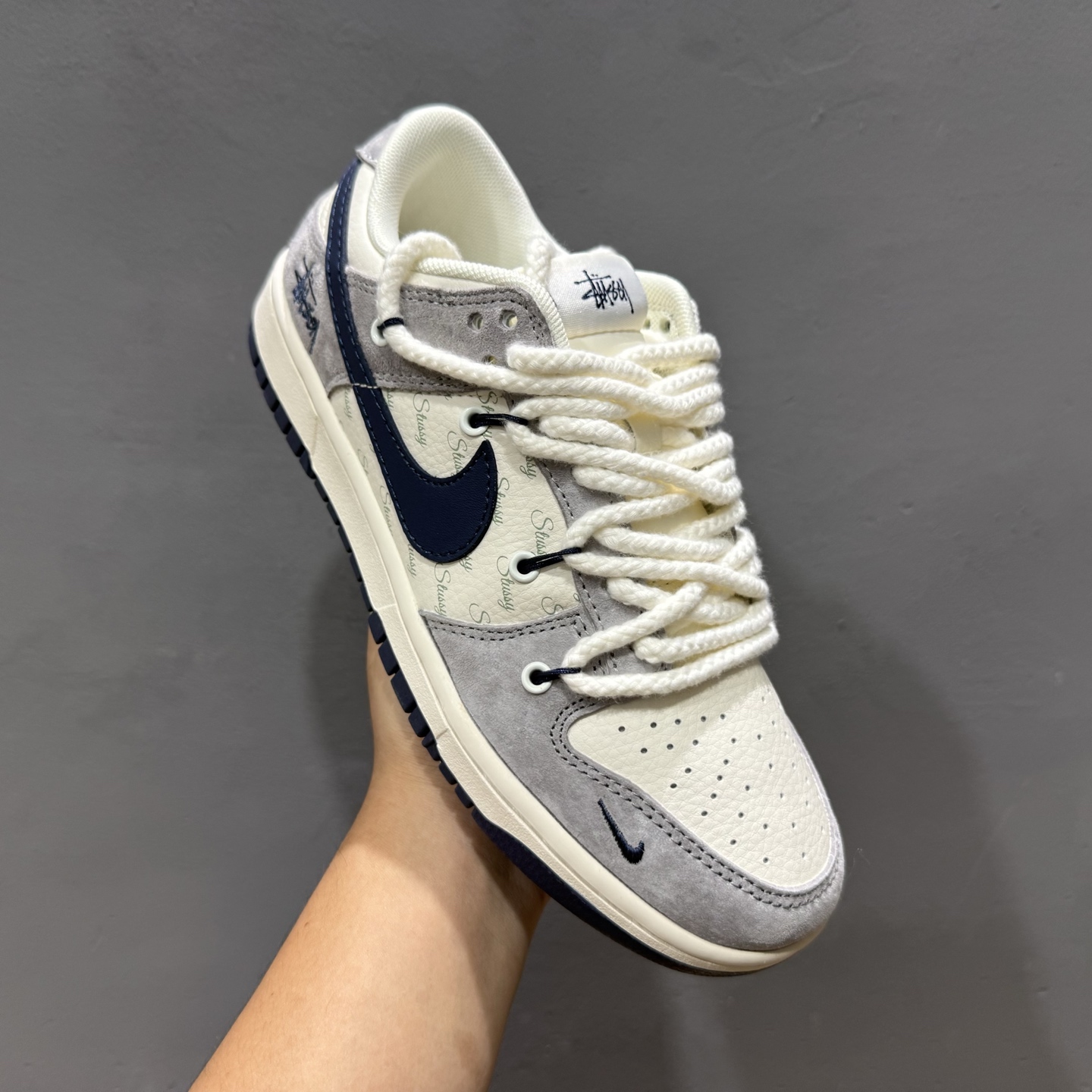 XC版Nike SB Dunk Low x Stussy 白蓝红绑带 SJ2068-308