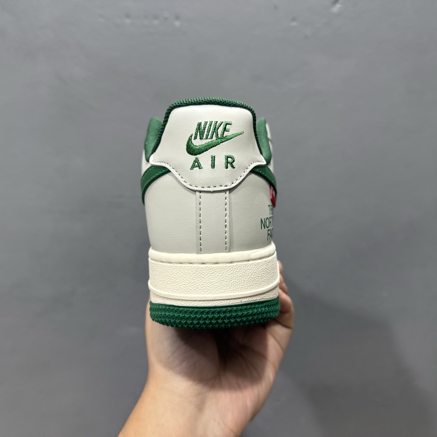 Nike Air Force 1'07 Low 联名款 孔雀绿 空军一号低帮休闲板鞋 ZH2598-321