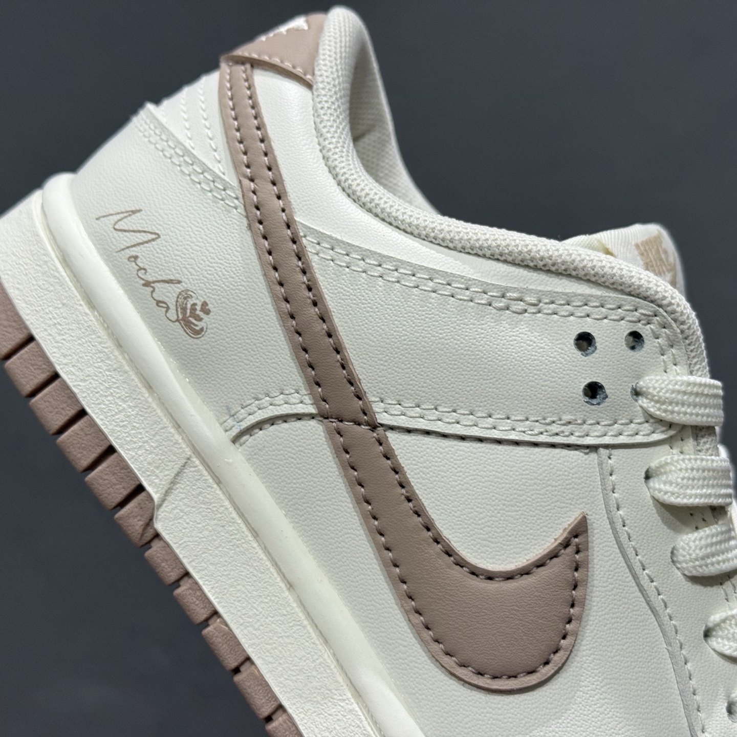 Nike SB Dunk Low ”Just Do It” 周年高端定制 低帮休闲板鞋 WG0212-014