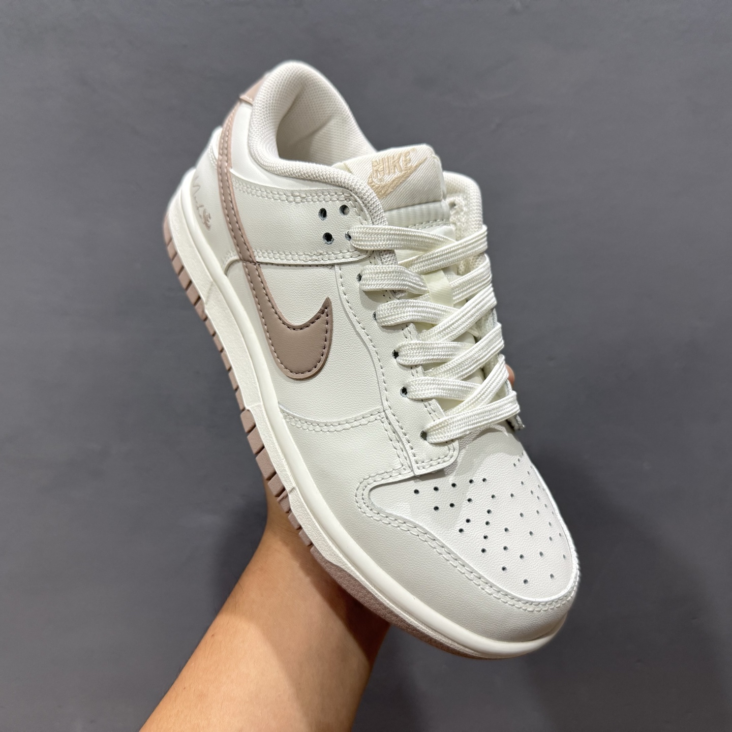 Nike SB Dunk Low ”Just Do It” 周年高端定制 低帮休闲板鞋 WG0212-014