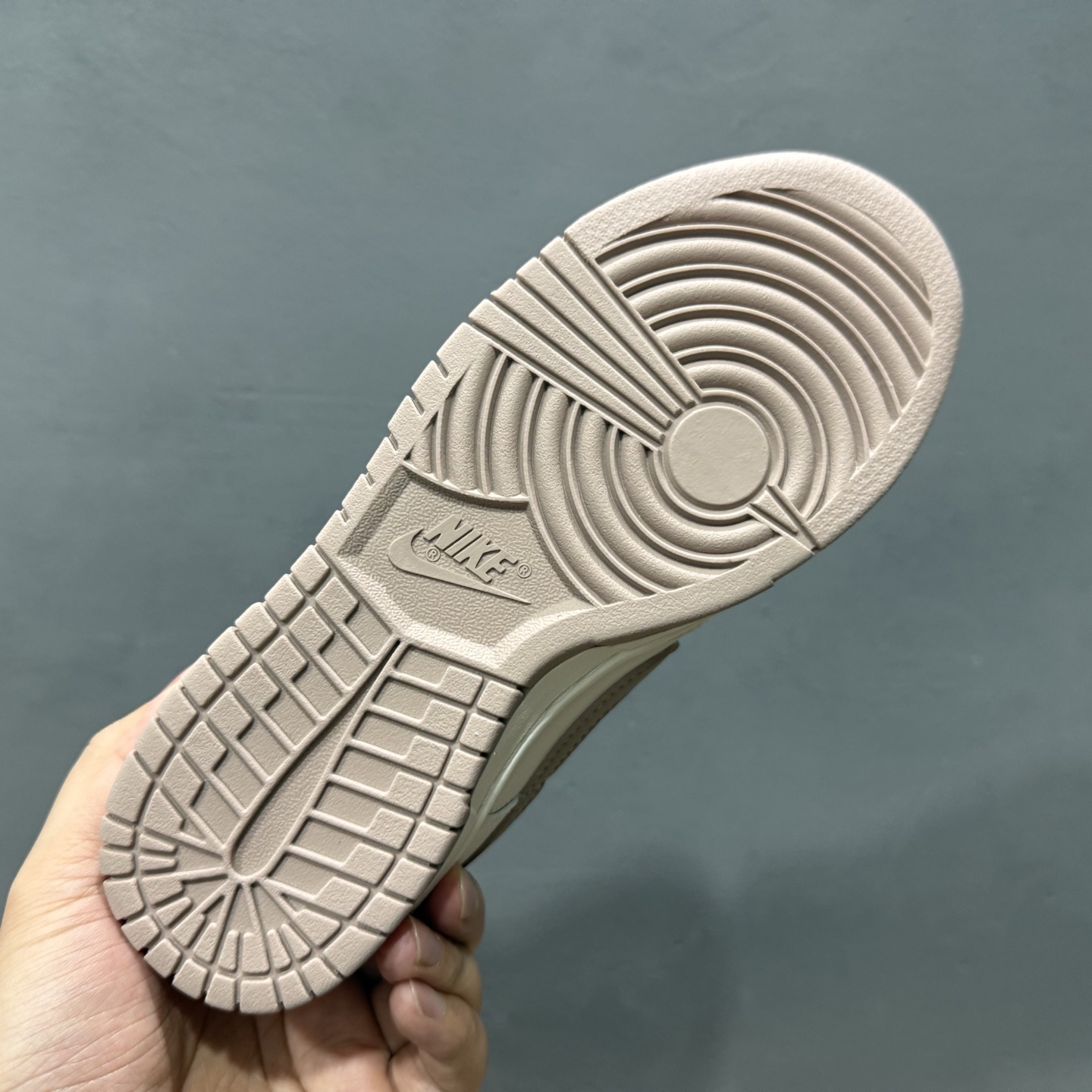 Nike SB Dunk Low ”Just Do It” 周年高端定制 低帮休闲板鞋 WG0212-014