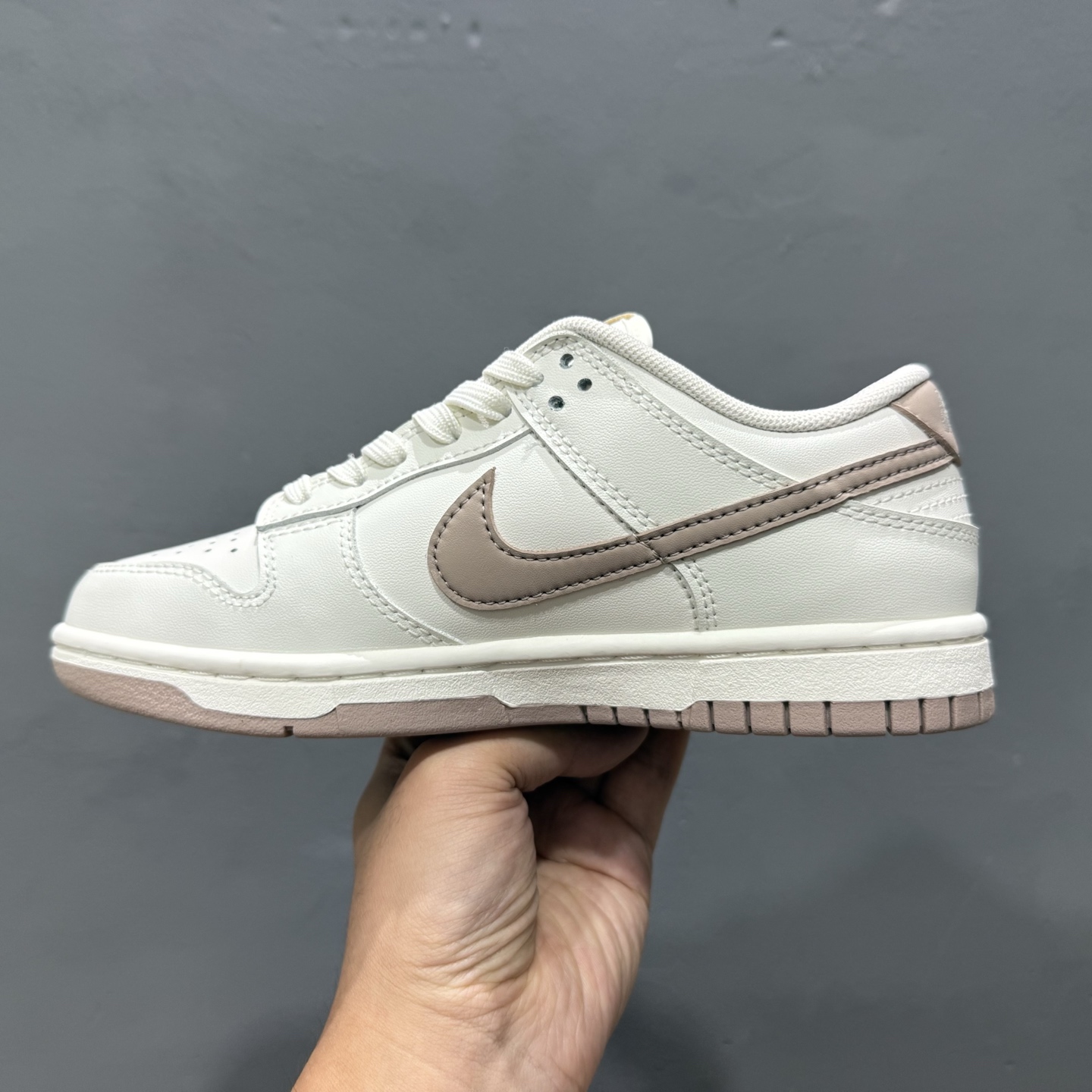 Nike SB Dunk Low ”Just Do It” 周年高端定制 低帮休闲板鞋 WG0212-014