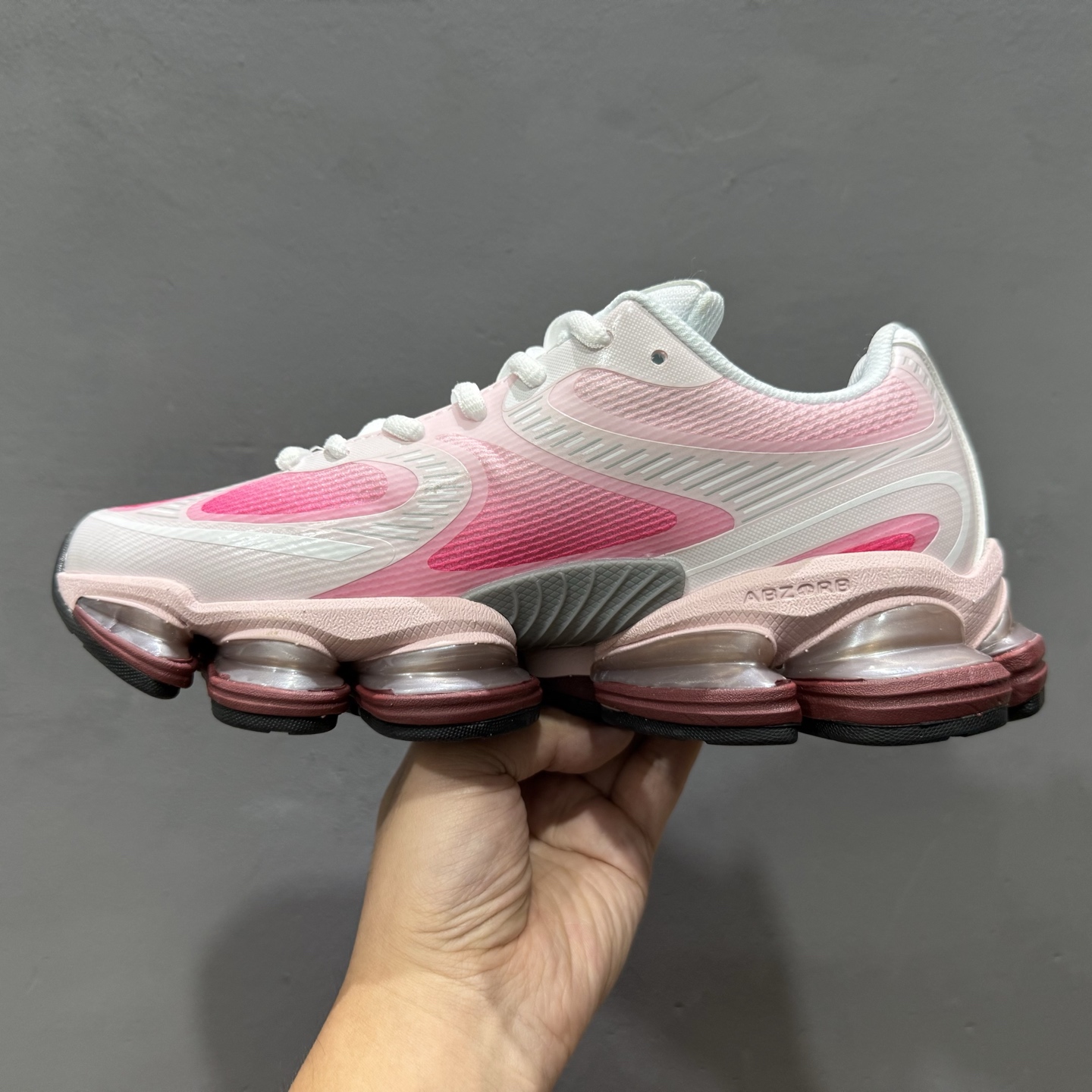 新百伦NEW BALANCE 2000系列复古潮流网眼透气跑鞋2000年代风格轻便耐磨厚底增高 U2000EA