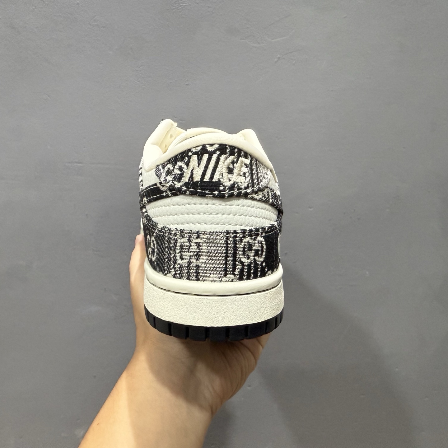 Nike SB Dunk Low Gucci联名 SC9207-418