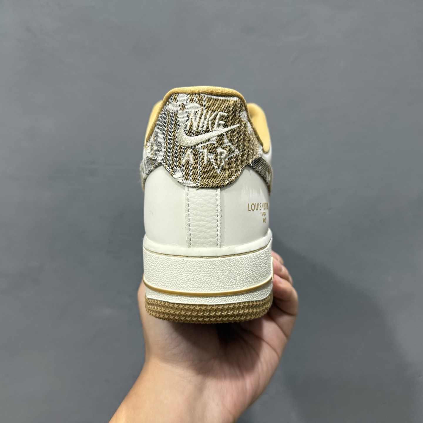 Nike Air Force 1'07 Low LV联名 卡其灰牛仔 空军一号低帮休闲运动板鞋 SC9207-542