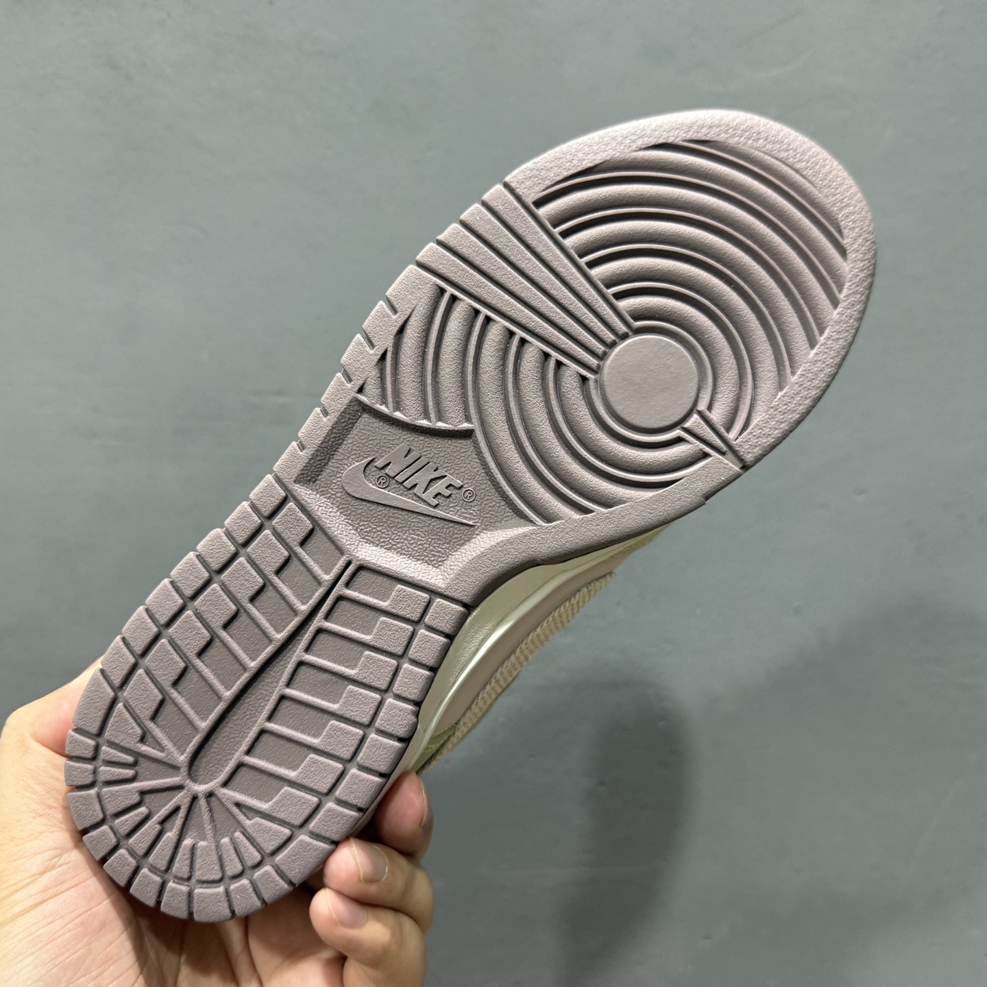 Nike Dunk Low 蘑菇 绿粉 IB8876-661