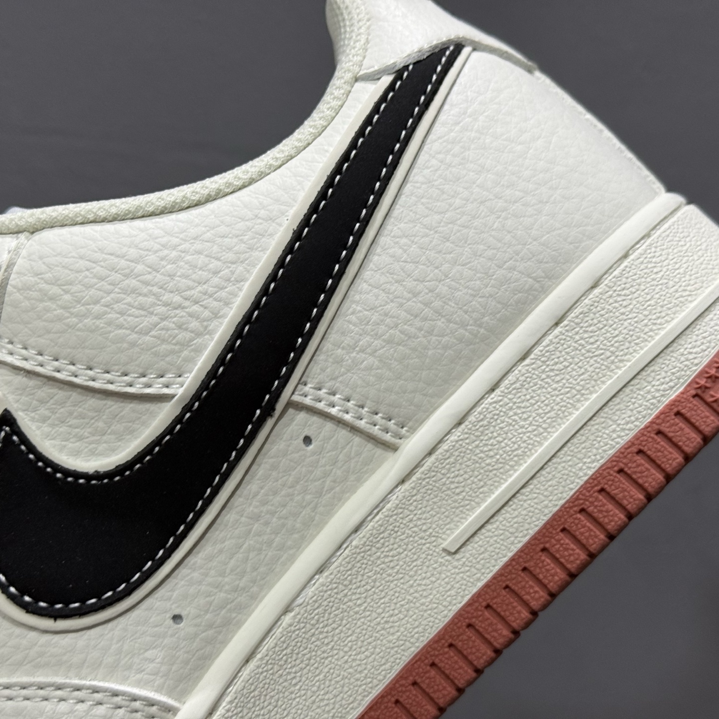 Nike Air Force 1'07 Low 耐克联名 米黑生胶 空军一号低帮休闲运动板鞋 CS5288-021