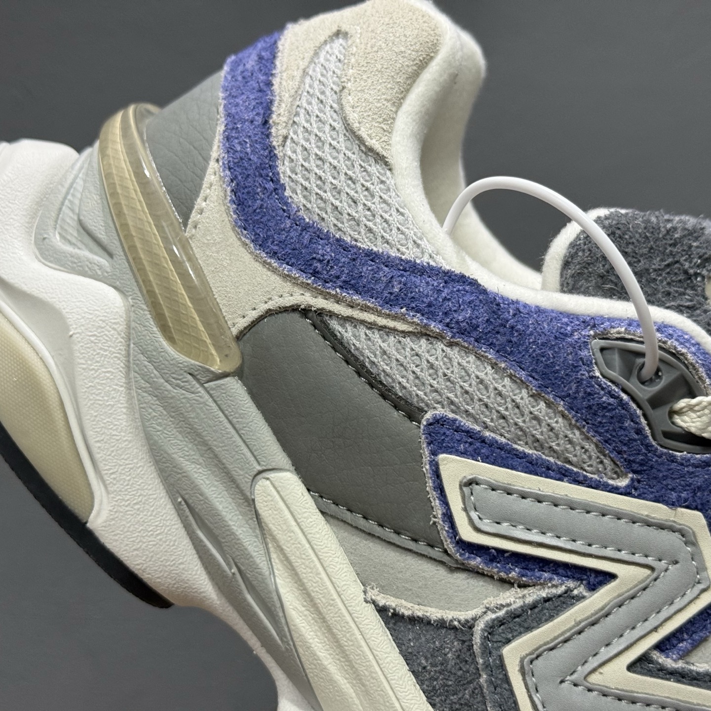 ¥240 纯原 New Balance NB9060 联名款 复古休闲运动慢跑鞋 U9060NTA-Chinese UA Cheap High Quatity Brand Clothes Bags handbags Sneakers wholesale wholesaler seller from China Factory suppliers Fashion Clothing Shoes best Quality Beautiful Price ¥240 纯原 New Balance NB9060 联名款 复古休闲运动慢跑鞋 U9060NTA