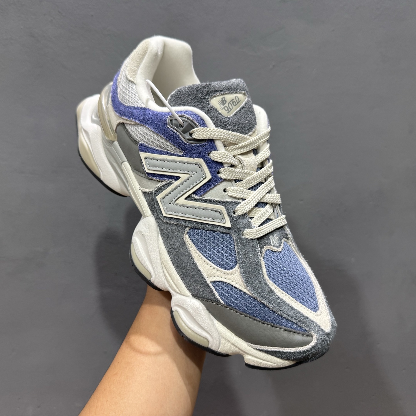 ¥240 纯原 New Balance NB9060 联名款 复古休闲运动慢跑鞋 U9060NTA-Chinese UA Cheap High Quatity Brand Clothes Bags handbags Sneakers wholesale wholesaler seller from China Factory suppliers Fashion Clothing Shoes best Quality Beautiful Price ¥240 纯原 New Balance NB9060 联名款 复古休闲运动慢跑鞋 U9060NTA