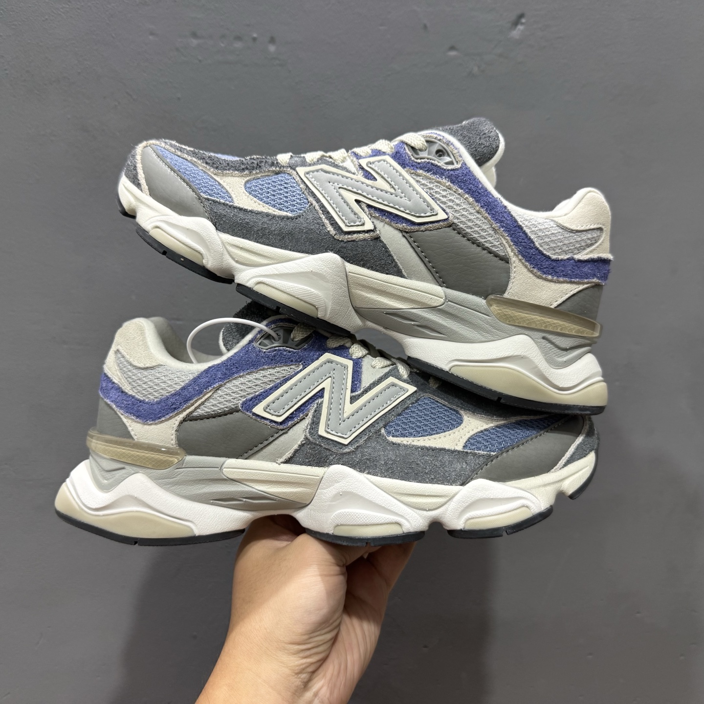 ¥240 纯原 New Balance NB9060 联名款 复古休闲运动慢跑鞋 U9060NTA-Chinese UA Cheap High Quatity Brand Clothes Bags handbags Sneakers wholesale wholesaler seller from China Factory suppliers Fashion Clothing Shoes best Quality Beautiful Price ¥240 纯原 New Balance NB9060 联名款 复古休闲运动慢跑鞋 U9060NTA
